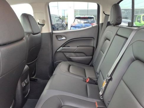 Used 2022 GMC Canyon AT4 AWD/4WD image 25