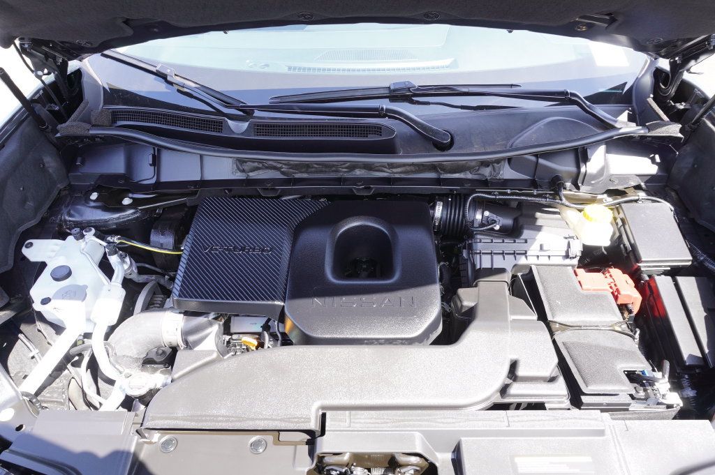Certified 2025 Nissan Murano SV FWD image 7
