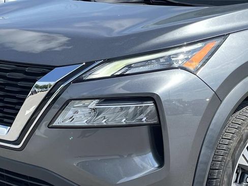 Used 2023 Nissan Rogue SV w/ SV Premium B Package FWD image 9