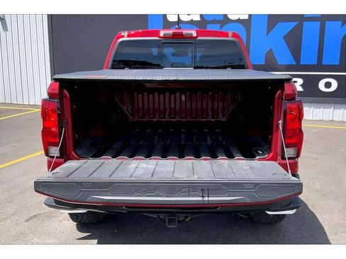 Used 2024 Chevrolet Colorado Trail Boss w/ Advanced Trailering Package AWD/4WD image 11