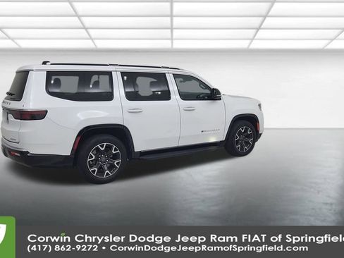 Certified 2024 Jeep Wagoneer Series III image 14