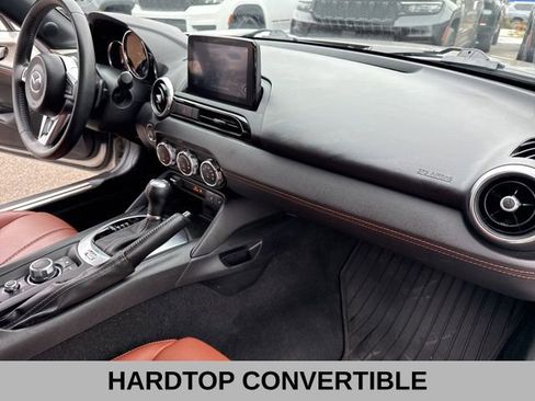 Used 2022 MAZDA MX-5 Miata RF Grand Touring image 28