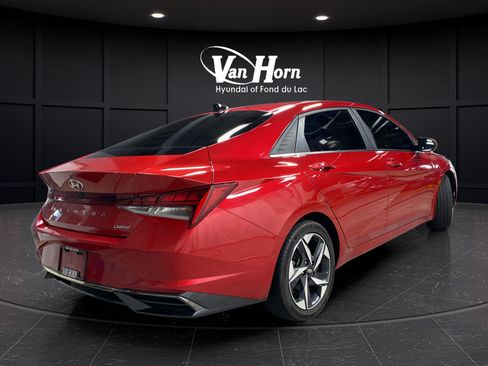 Used 2023 Hyundai Elantra Limited w/ Cargo Package FWD image 7