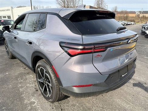 New 2026 Chevrolet Equinox EV LT image 37