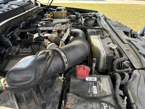 Used 2019 Ford F350 Lariat w/ Lariat Ultimate Package image 40