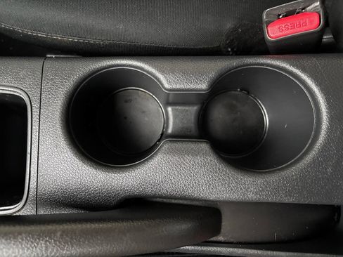 Used 2019 Nissan Sentra S FWD image 28