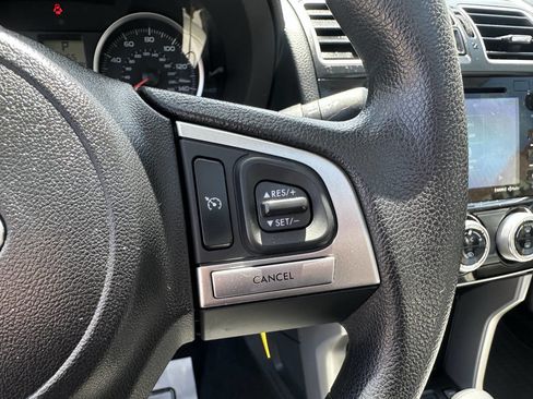Used 2018 Subaru Forester 2.5i Premium w/ All-Weather Package AWD/4WD image 10