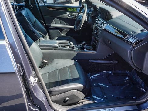 Used 2011 Mercedes-Benz E 63 AMG Sedan image 12