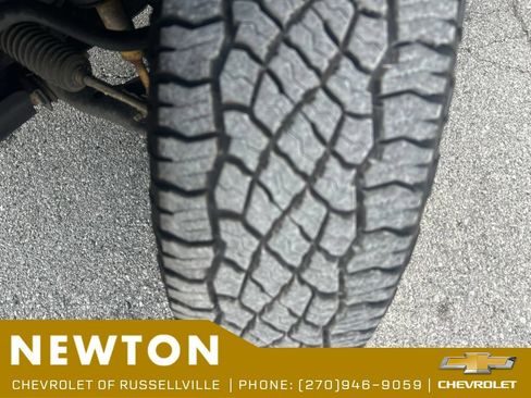 Used 2016 Toyota Tacoma TRD Off-Road w/ Towing Package AWD/4WD image 45