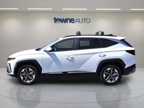Used 2026 Hyundai Tucson SEL AWD/4WD image 2