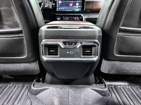 Used 2025 GMC Sierra 1500 Denali Ultimate AWD/4WD image 22