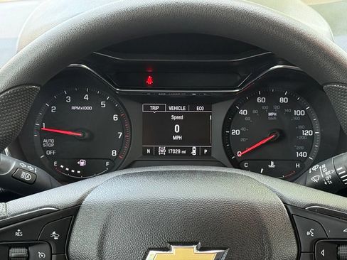 Used 2023 Chevrolet TrailBlazer LT w/ Convenience Package AWD/4WD image 17