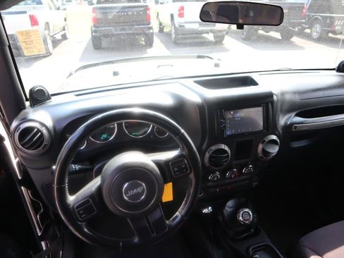 Used 2014 Jeep Wrangler Sport w/ Quick Order Package 23S AWD/4WD image 11
