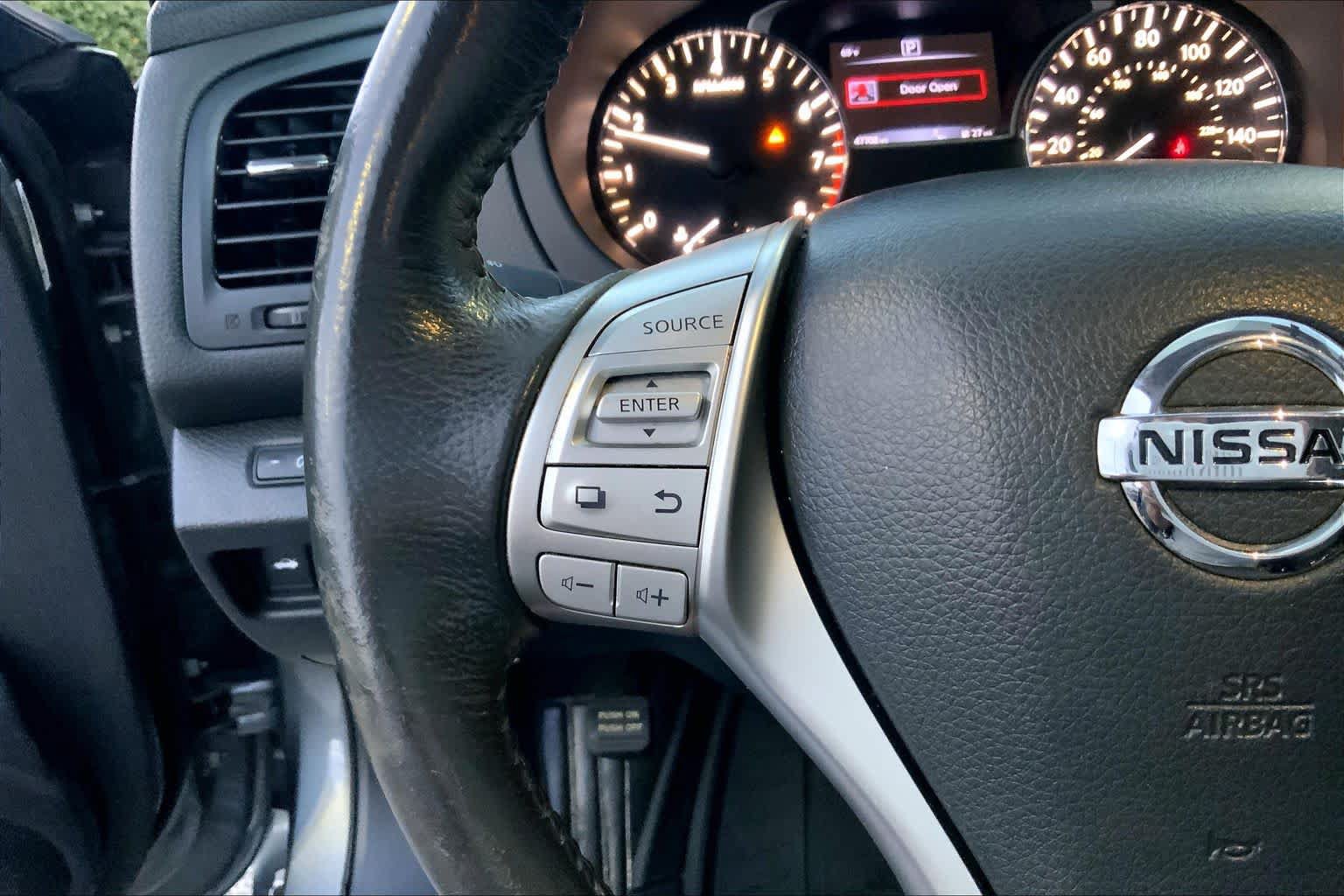 Used 2016 Nissan Altima 2.5 SV w/ Convenience Package FWD image 19