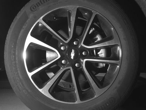 Used 2025 Chevrolet TrailBlazer LT AWD/4WD image 13