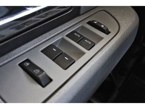 Used 2012 Ford F150 XLT w/ XLT Chrome Pkg AWD/4WD image 17