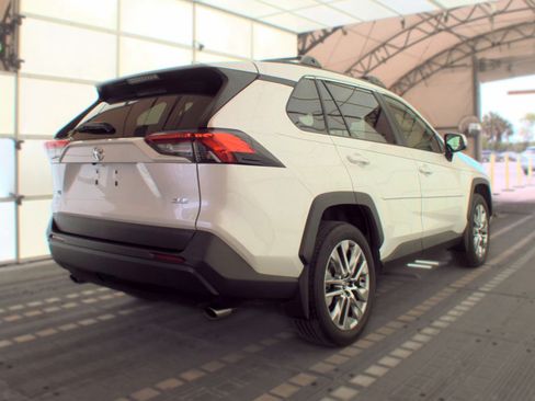 Used 2024 Toyota RAV4 XLE Premium FWD image 3