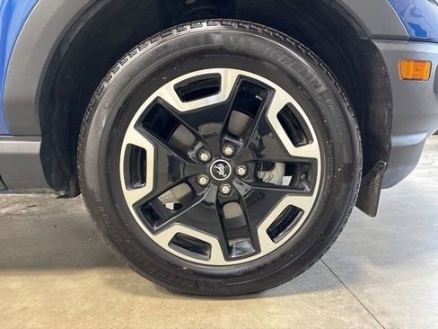 Used 2024 Ford Bronco Sport Outer Banks AWD/4WD image 11