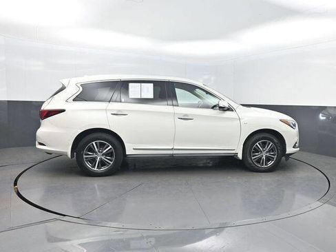 Used 2017 INFINITI QX60 AWD w/ Premium Plus Package image 36