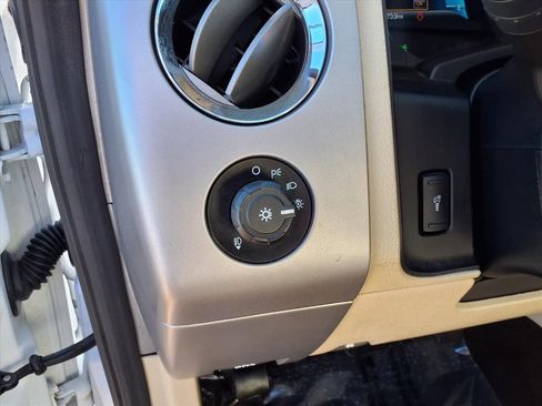 Used 2017 Ford Expedition EL XLT w/ Equipment Group 202A image 23