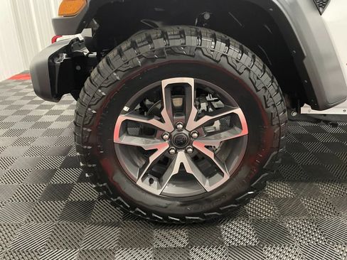Used 2025 Jeep Wrangler Unlimited Sport S 4xe AWD/4WD image 13