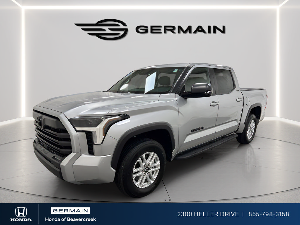 Used 2026 Toyota Tundra SR5 w/ SR5 Premium Package AWD/4WD image 4