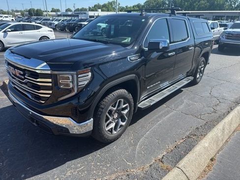 Used 2024 GMC Sierra 1500 SLT w/ SLT Premium Plus Package AWD/4WD image 1