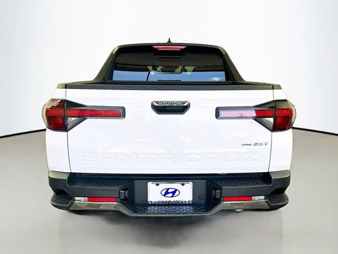 Certified 2026 Hyundai Santa Cruz Limited AWD/4WD image 6