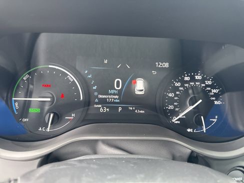 New 2025 Toyota Sienna XLE w/ XLE Plus Package image 18