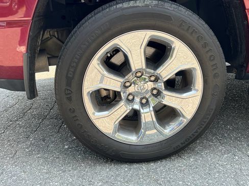 Used 2020 RAM 1500 Big Horn AWD/4WD image 18
