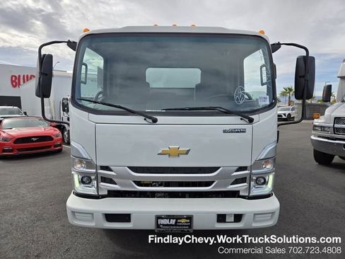 New 2024 Chevrolet Low Cab Forward RWD image 2