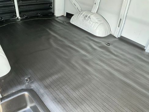 Used 2023 Chevrolet Express 3500 w/ Driver Convenience Package image 20