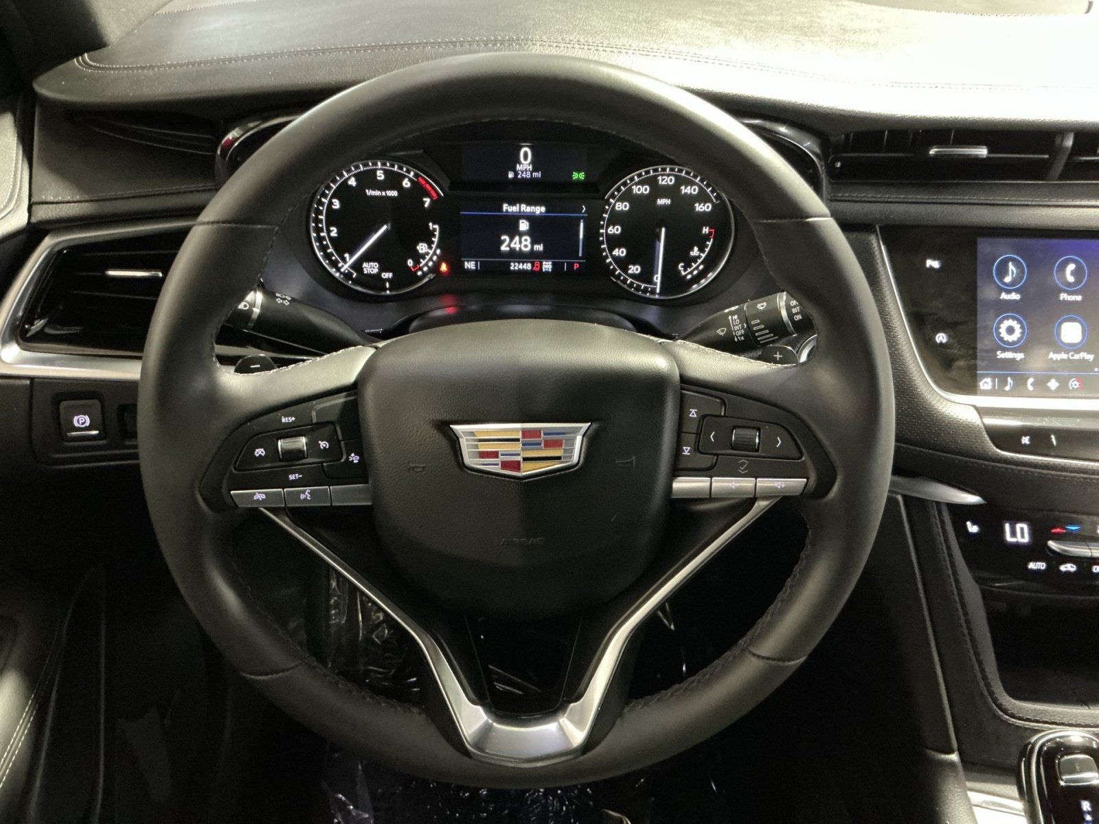 Used 2024 Cadillac XT6 Luxury w/ LPO, Floor Liner Package AWD/4WD image 17