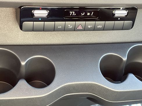 New 2025 Mercedes-Benz Sprinter 2500 image 35