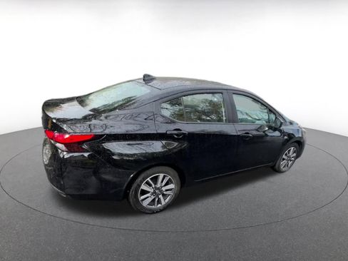 Used 2025 Nissan Versa SV image 15