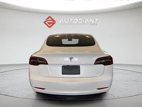 Used 2023 Tesla Model 3 Standard Range RWD image 4