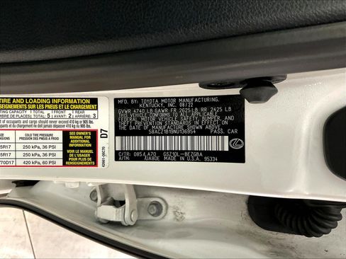 Used 2022 Lexus ES 350 w/ Accessory Package FWD image 19