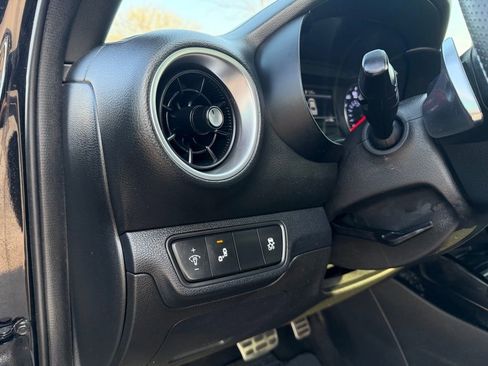 Used 2022 Kia Forte GT image 14