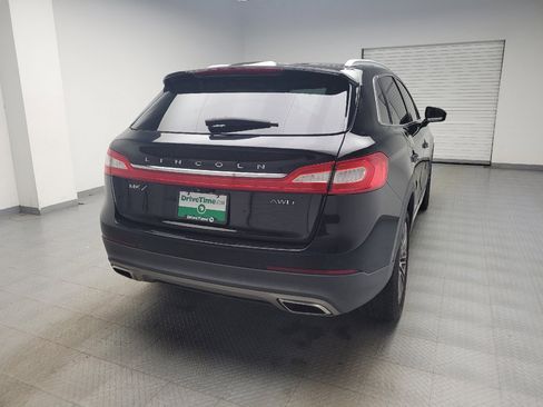 Used 2016 Lincoln MKX Reserve w/ Climate Package AWD/4WD image 7