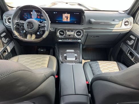 Used 2025 Mercedes-Benz G 63 AMG 4MATIC image 21