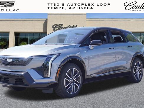 New 2026 Cadillac Optiq Sport 1 image 4