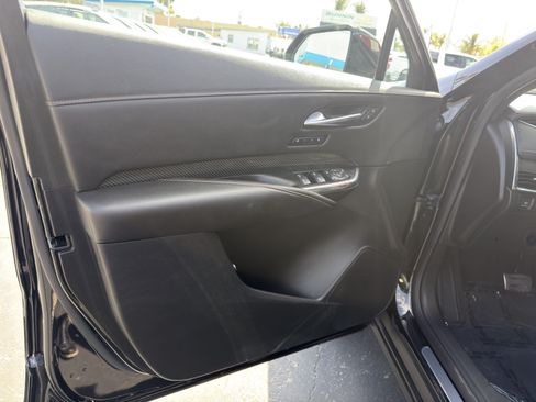 Used 2019 Cadillac XT4 Sport w/ Cold Weather Package FWD image 23