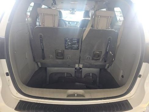 Used 2021 Kia Sedona LX FWD image 7