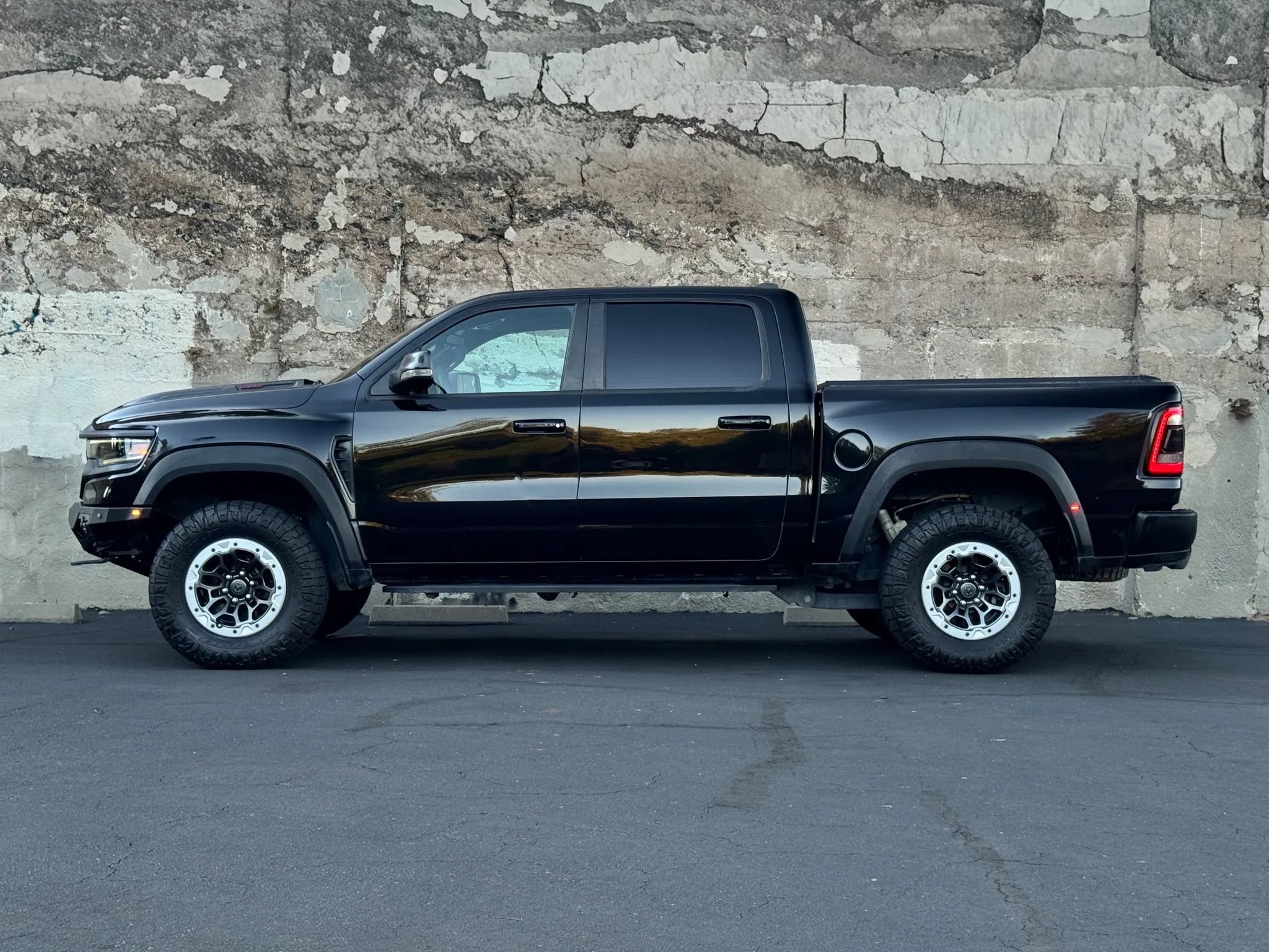 Used 2021 RAM 1500 TRX w/ TRX Level 2 Equipment Group AWD/4WD image 10