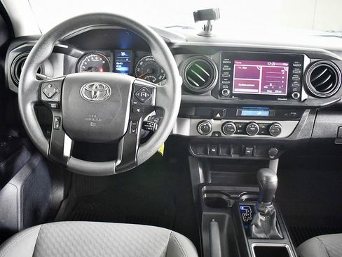 Used 2021 Toyota Tacoma SR image 34