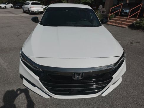 Used 2022 Honda Accord Sport image 5