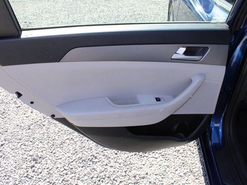 Used 2016 Hyundai Sonata SE FWD image 21