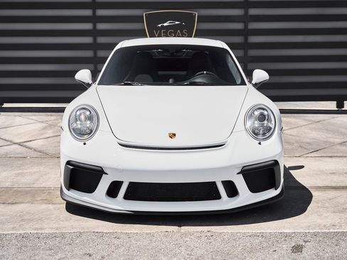 Used 2018 Porsche 911 GT3 RWD image 14