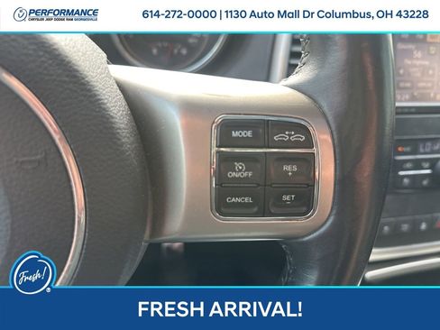 Used 2012 Jeep Grand Cherokee Overland AWD/4WD image 16