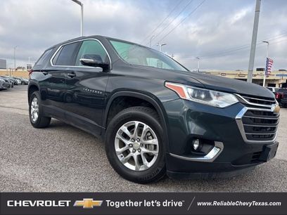 Used 2020 Chevrolet Traverse LT